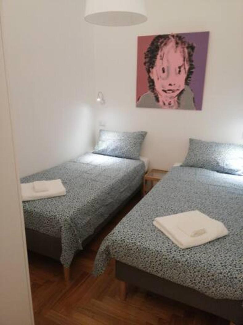 Trilocale Zona Loreto Mm1 - Viale Monza 10 Apartment Milan Bagian luar foto